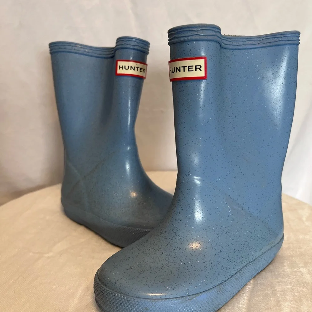 Hunter Classic Blue Waterproof Boots for Kids. Size 7.